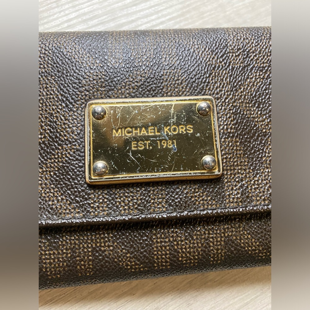 Michael Kors wallet - Picture 5 of 6